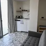 Aparthotel Amalia Sea 3*