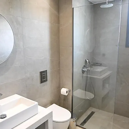 Amalia Sea شقة فندقية Rhodes City