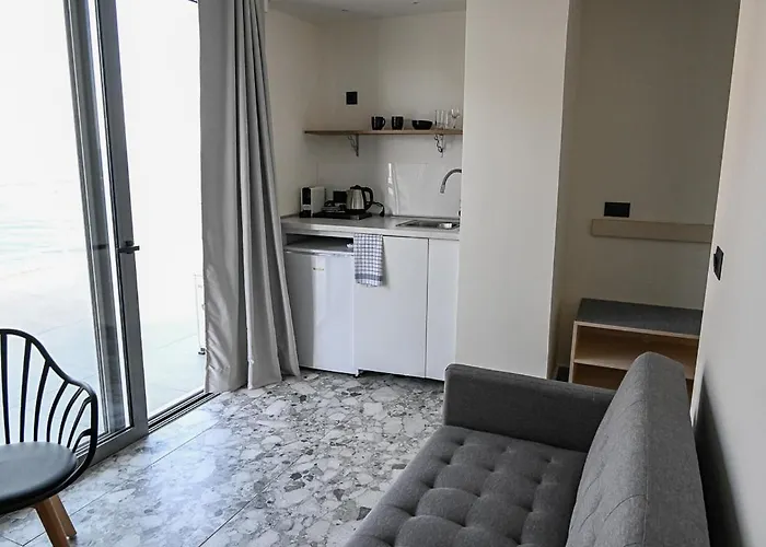 Hotel apartamentowy Amalia Sea 3*