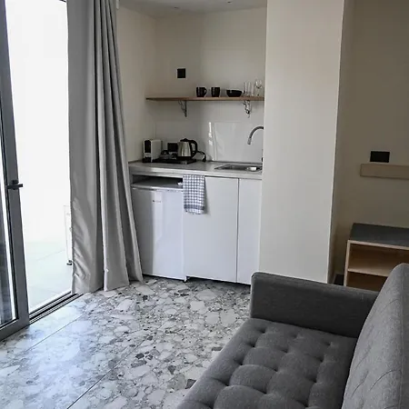 Lägenhetshotell Amalia Sea 3*